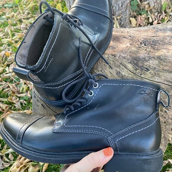 CLARKS | Sumner Heath Boots - Picture 5 of 5